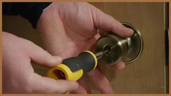 City Locksmith Shop Raleigh, NC 919-899-9541 - 15-unlock-door